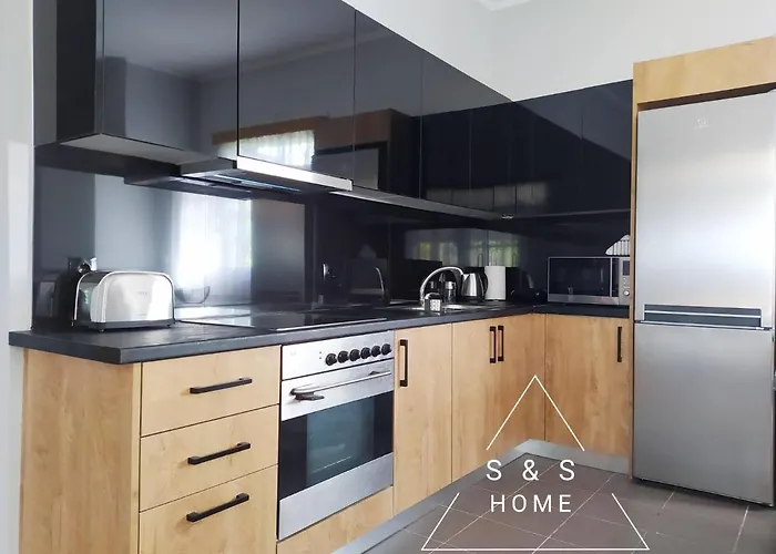 펜션 S&s Petalídhion