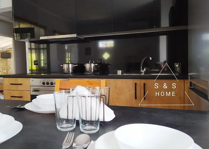 S&s 펜션 Petalídhion